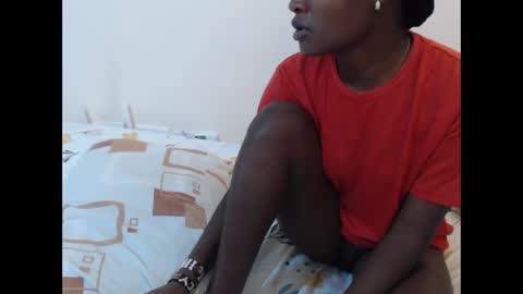 Snapshot of hyacinth_b chatting on June 2026 12:32:02 AM hyacinth_b online show from June 2026 12:32:02 AM