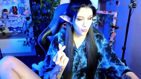 Hyeon Jin online show from February 2025 03:47:02 AM