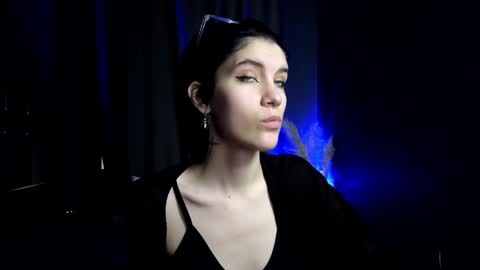 Hyeon Jin online show from March 2025 02:10:02 PM