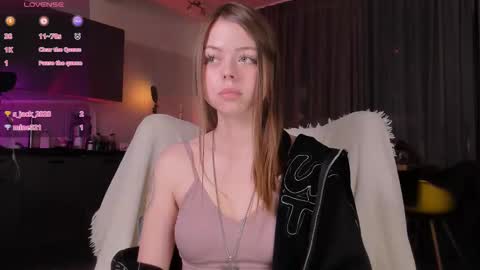 Miley. PVT open i have extra prices on nude show  online show from March 2025 04:35:02 PM