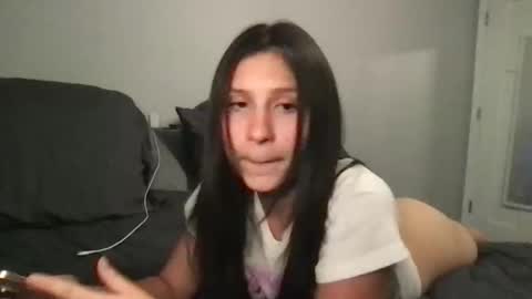 Snapshot of hyunluv chatting on April 2026 12:24:01 AM hyunluv online show from April 2026 12:24:01 AM