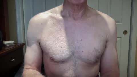 Snapshot of i8bgcq chatting on December 2024 03:54:02 PM The Talented Mr. DILFy online show from December 2024 03:54:02 PM