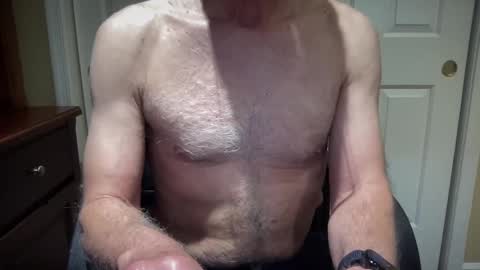 Snapshot of i8bgcq chatting on December 2024 02:43:02 PM The Talented Mr. DILFy online show from December 2024 02:43:02 PM