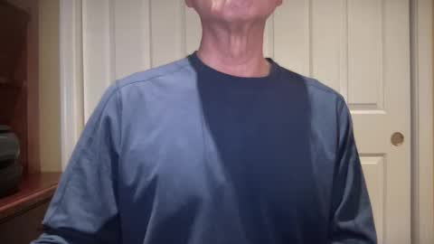 Snapshot of i8bgcq chatting on January 2025 02:19:01 PM The Talented Mr. DILFy online show from January 2025 02:19:01 PM