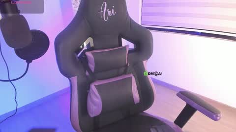 Ari online show from March 2026 01:43:02 AM