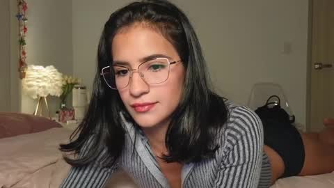 Kat online show from March 2026 02:01:02 AM