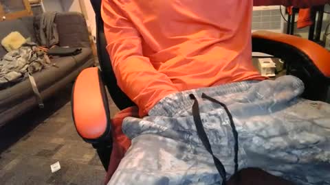 Snapshot of i_am_only_human chatting on February 2025 04:36:01 PM lucifer online show from February 2025 04:36:01 PM