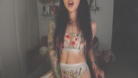 Snapshot of i_cant_believe_its_you chatting on September 2025 04:49:02 AM Lana Banana online show from September 2025 04:49:02 AM