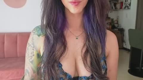 Lana Banana online show from April 2026 09:24:01 PM