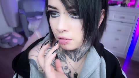 Asya  online show from February 2025 10:42:02 AM