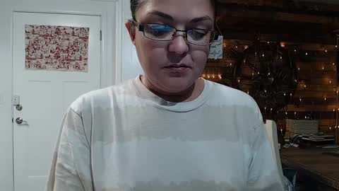 Snapshot of i_fetishize_u chatting on December 2024 11:36:01 PM ShortStuff online show from December 2024 11:36:01 PM