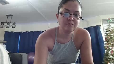 Snapshot of i_fetishize_u chatting on January 2025 08:42:01 PM ShortStuff online show from January 2025 08:42:01 PM