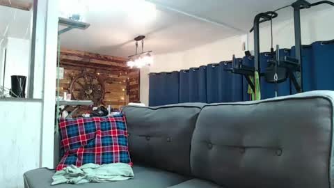 Snapshot of i_fetishize_u chatting on February 2025 01:08:01 AM ShortStuff online show from February 2025 01:08:01 AM