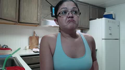 Snapshot of i_fetishize_u chatting on February 2025 12:09:01 AM ShortStuff online show from February 2025 12:09:01 AM