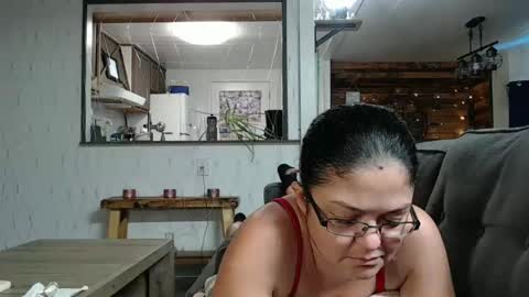 Snapshot of i_fetishize_u chatting on February 2025 04:34:02 PM ShortStuff online show from February 2025 04:34:02 PM