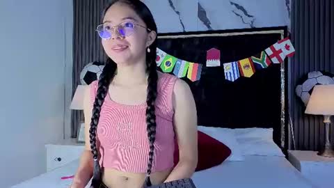 Snapshot of i_m_emma chatting on July 2026 11:59:01 AM Emma online show from July 2026 11:59:01 AM
