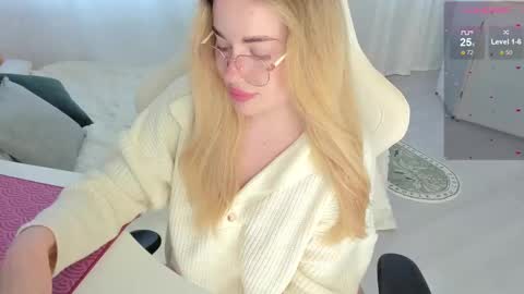 Snapshot of i_want_you_eva chatting on October 2025 10:38:02 AM HiI am  EvaPVT is open  online show from October 2025 10:38:02 AM