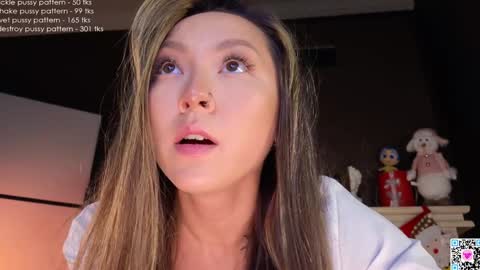 Snapshot of iam_casey chatting on December 2024 11:07:02 AM Casey online show from December 2024 11:07:02 AM