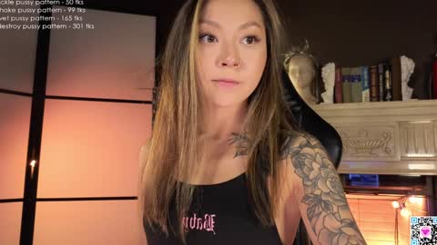 Snapshot of iam_casey chatting on December 2024 08:51:02 AM Casey online show from December 2024 08:51:02 AM