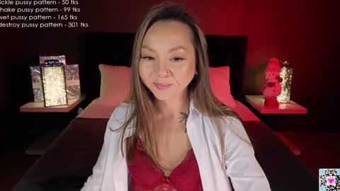 Snapshot of iam_casey chatting on December 2024 06:19:02 AM Casey online show from December 2024 06:19:02 AM