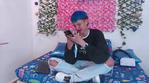 Snapshot of iam_lukas__ chatting on September 2025 04:01:01 AM iam_lukas__ online show from September 2025 04:01:01 AM