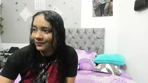 iam_mai online show from March 2025 03:35:01 AM