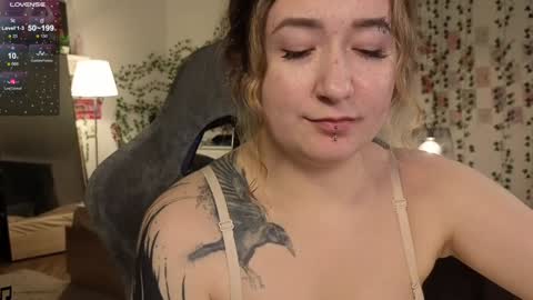 Snapshot of iam_meg chatting on January 2025 09:18:02 AM Meg  online show from January 2025 09:18:02 AM