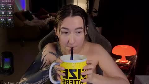 Snapshot of iam_meg chatting on February 2025 01:19:01 AM Meg  online show from February 2025 01:19:01 AM