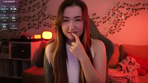 Snapshot of iam_meg chatting on October 2025 01:06:01 AM Meg  online show from October 2025 01:06:01 AM