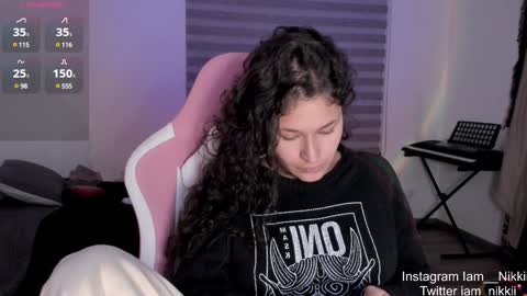 Snapshot of iam_nikki chatting on December 2024 02:03:02 AM On instagram Imm NikkiHelp me reach 100 likes online show from December 2024 02:03:02 AM