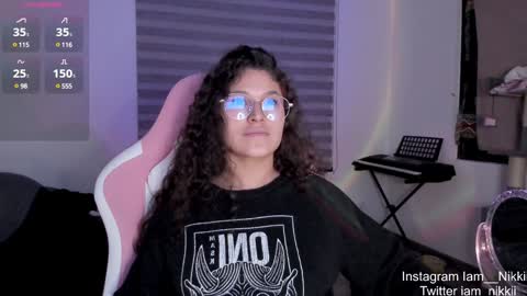 Snapshot of iam_nikki chatting on December 2024 05:53:02 AM On instagram Imm NikkiHelp me reach 100 likes online show from December 2024 05:53:02 AM