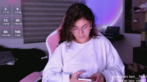 Snapshot of iam_nikki chatting on December 2024 10:01:02 AM On instagram Imm NikkiHelp me reach 100 likes online show from December 2024 10:01:02 AM