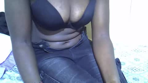 Snapshot of iam_nisa chatting on October 2025 12:33:01 PM iam_nisa online show from October 2025 12:33:01 PM