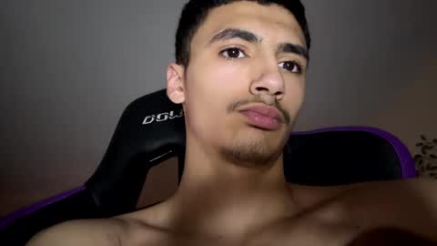 iam_papa187 online show from February 2025 02:37:02 AM