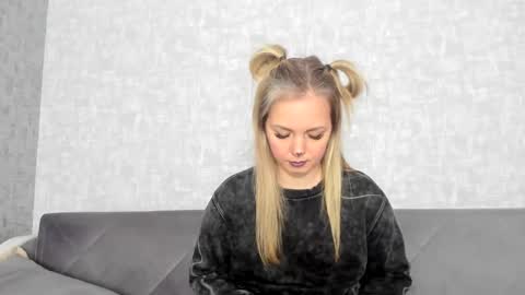 Venus online show from March 2025 09:03:02 AM