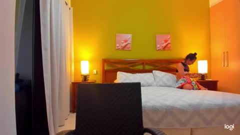 Snapshot of iam_your_fantasy chatting on December 2024 11:18:01 PM iam_your_fantasy online show from December 2024 11:18:01 PM