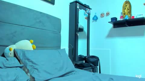 iam_your_fantasy online show from November 2025 11:41:01 PM