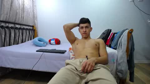 iam_yourbabyprincess_xd online show from January 2025 06:24:01 AM