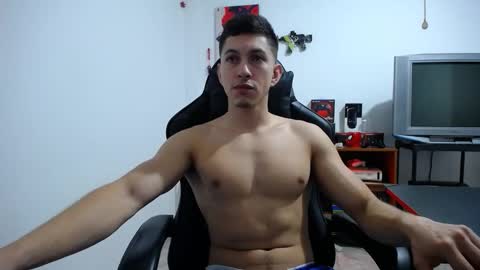 iam_yourbabyprincess_xd online show from September 2025 05:30:01 AM