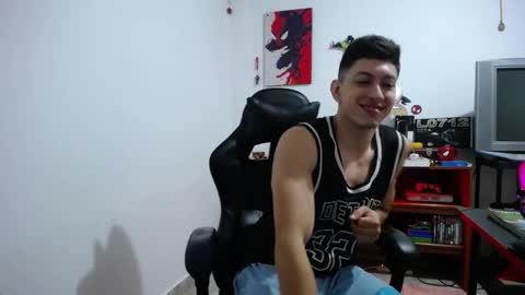 iam_yourbabyprincess_xd online show from February 2026 05:13:02 AM