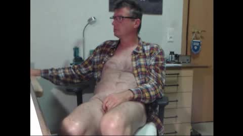 iamachim online show from October 2025 07:55:01 PM