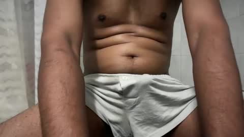 Snapshot of iambored91 chatting on November 2025 08:09:02 AM Bully online show from November 2025 08:09:02 AM