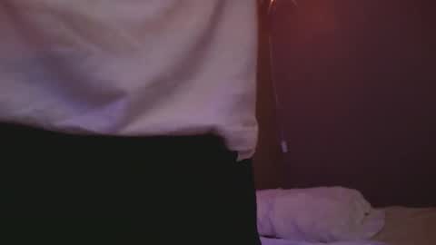 Snapshot of iamhereandnow chatting on October 2025 08:22:01 AM iamhereandnow online show from October 2025 08:22:01 AM