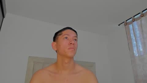 Juliiiiian online show from March 2026 11:32:01 AM