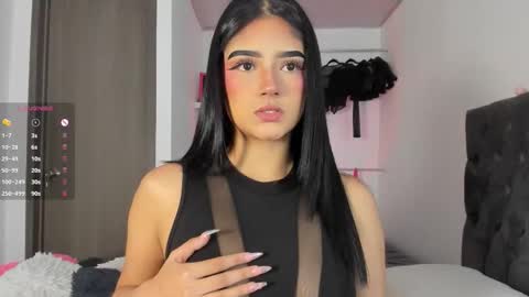    online show from September 2025 08:03:01 PM