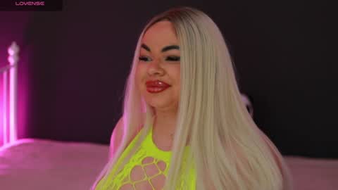 Snapshot of iamlila chatting on December 2024 06:42:02 PM Lila online show from December 2024 06:42:02 PM