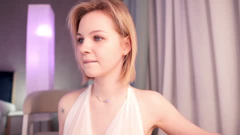 Snapshot of iamninamint chatting on January 2025 10:02:01 PM Nina  online show from January 2025 10:02:01 PM