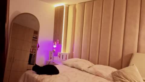 Snapshot of iamnyxy_ chatting on March 2026 10:54:02 AM Nyxy online show from March 2026 10:54:02 AM