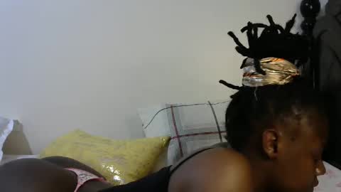 Snapshot of iampolca chatting on January 2025 06:05:02 AM iampolca online show from January 2025 06:05:02 AM