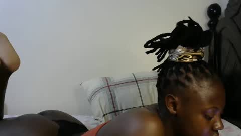 Snapshot of iampolca chatting on January 2025 07:04:02 AM iampolca online show from January 2025 07:04:02 AM